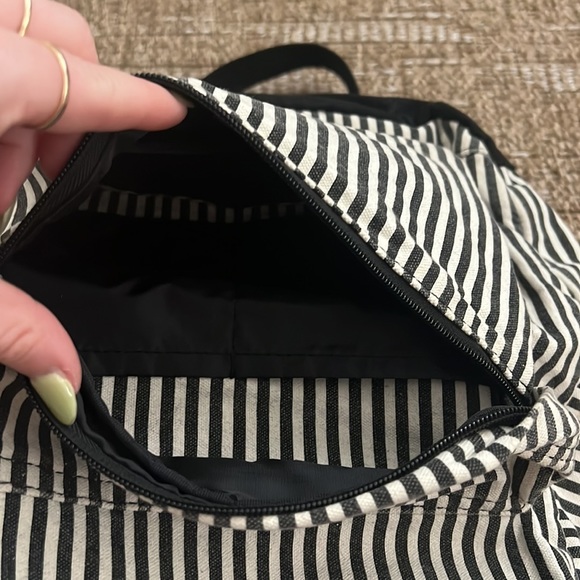 O'Neill backpack - Picture 4 of 5